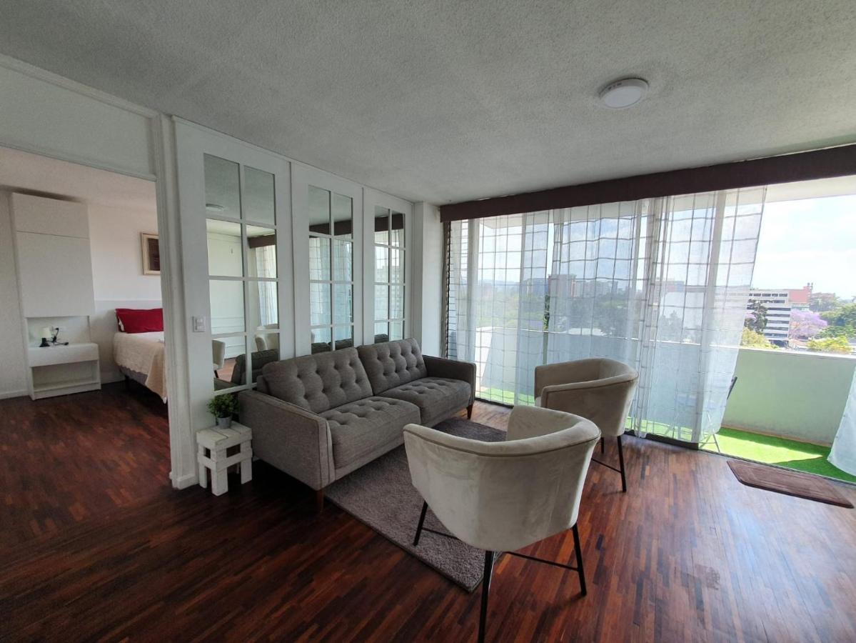 Apartamento Avenida Reforma Ciudad De Guatemala Dış mekan fotoğraf